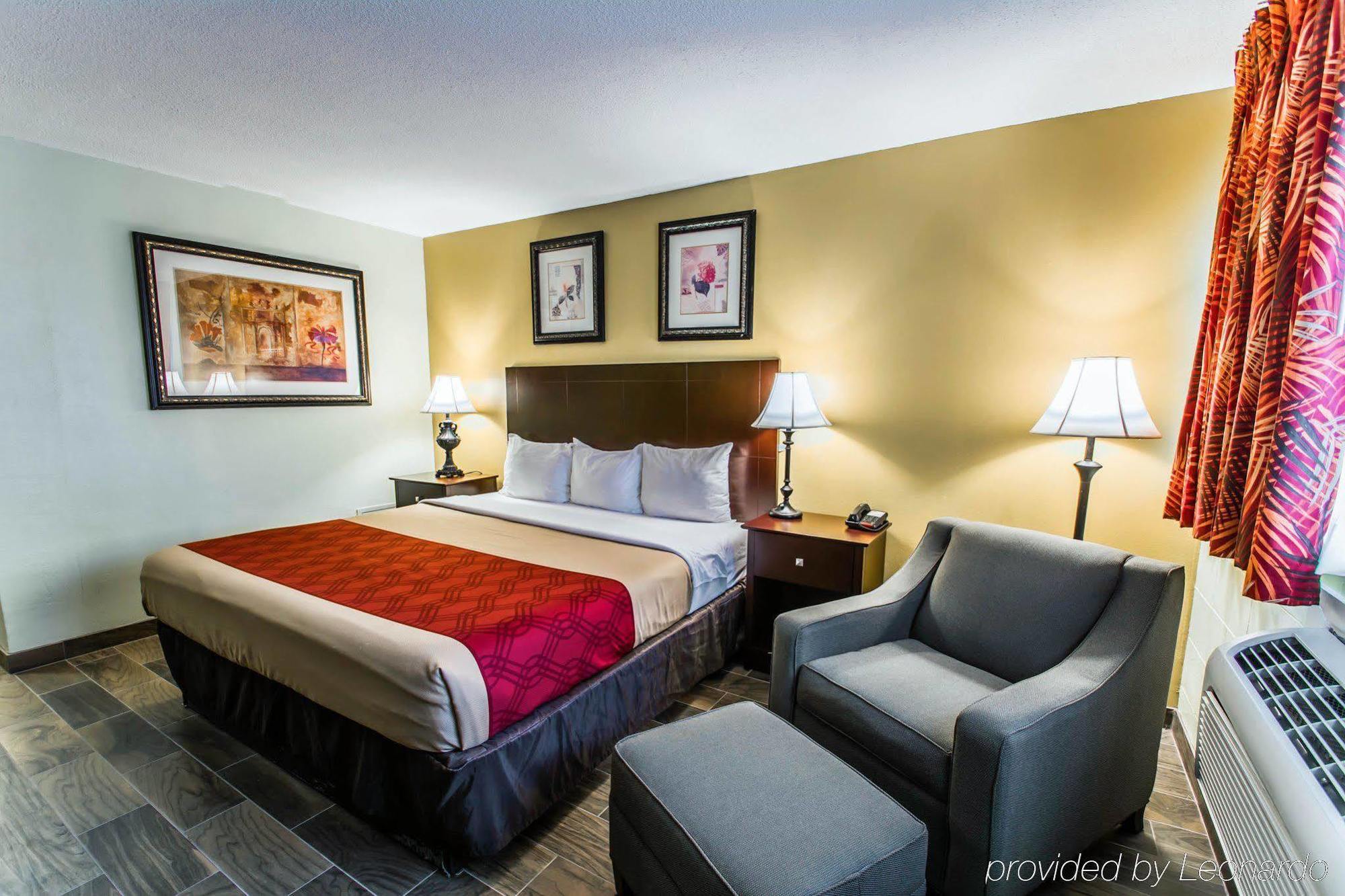 Econo Lodge Cocoa Beach - Near The Port Esterno foto